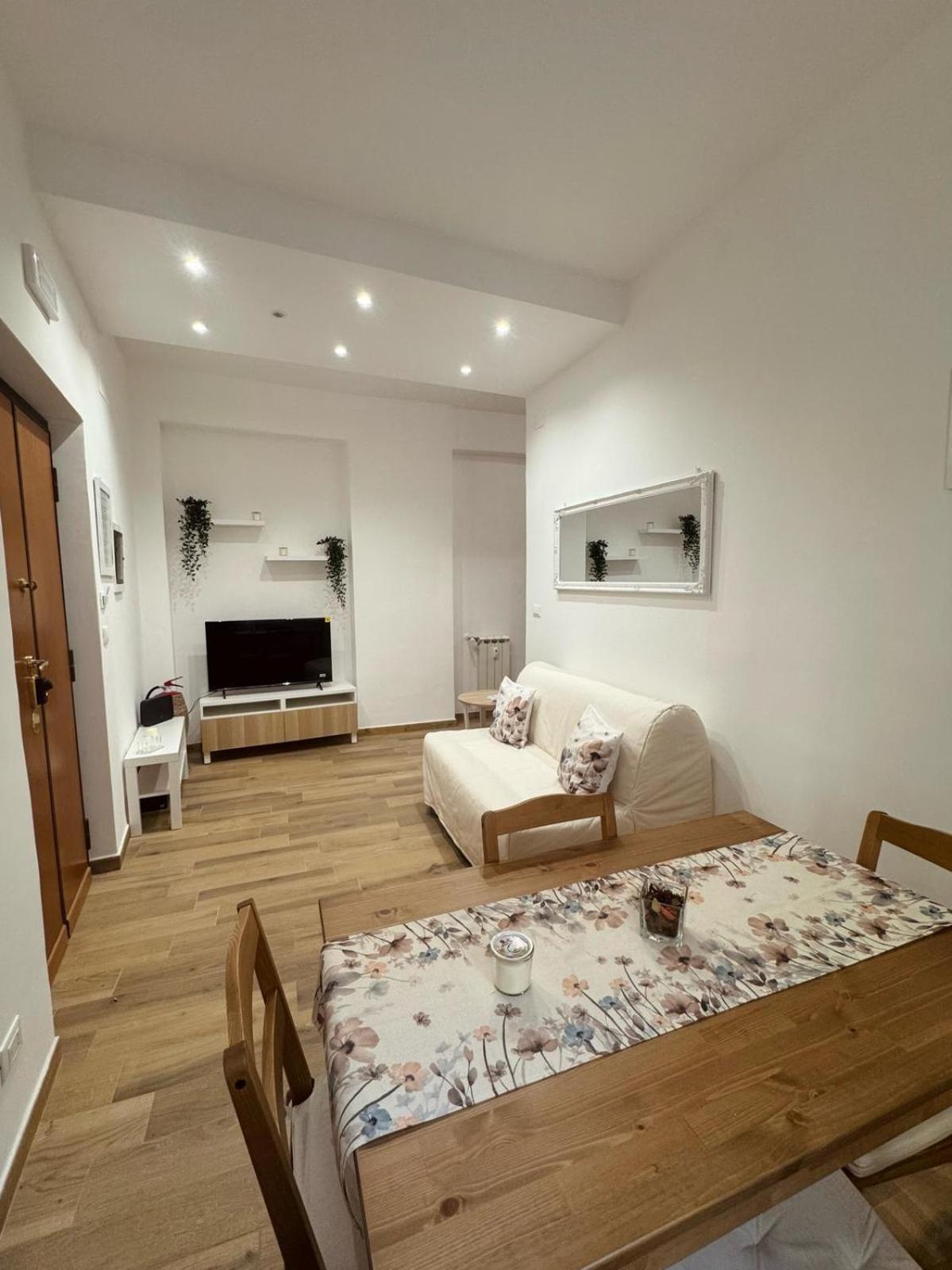 Appartamento Re Di Living Roma