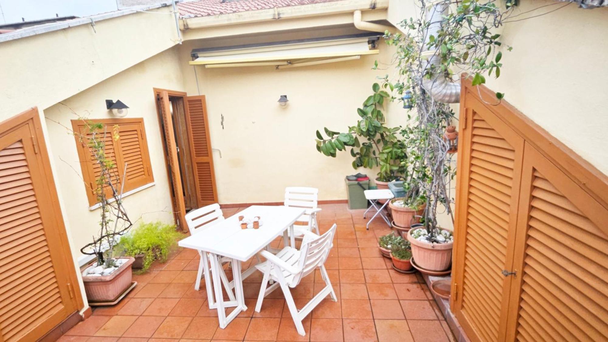 Appartamento Cozy Little Penthouse With Terrace In Rome *