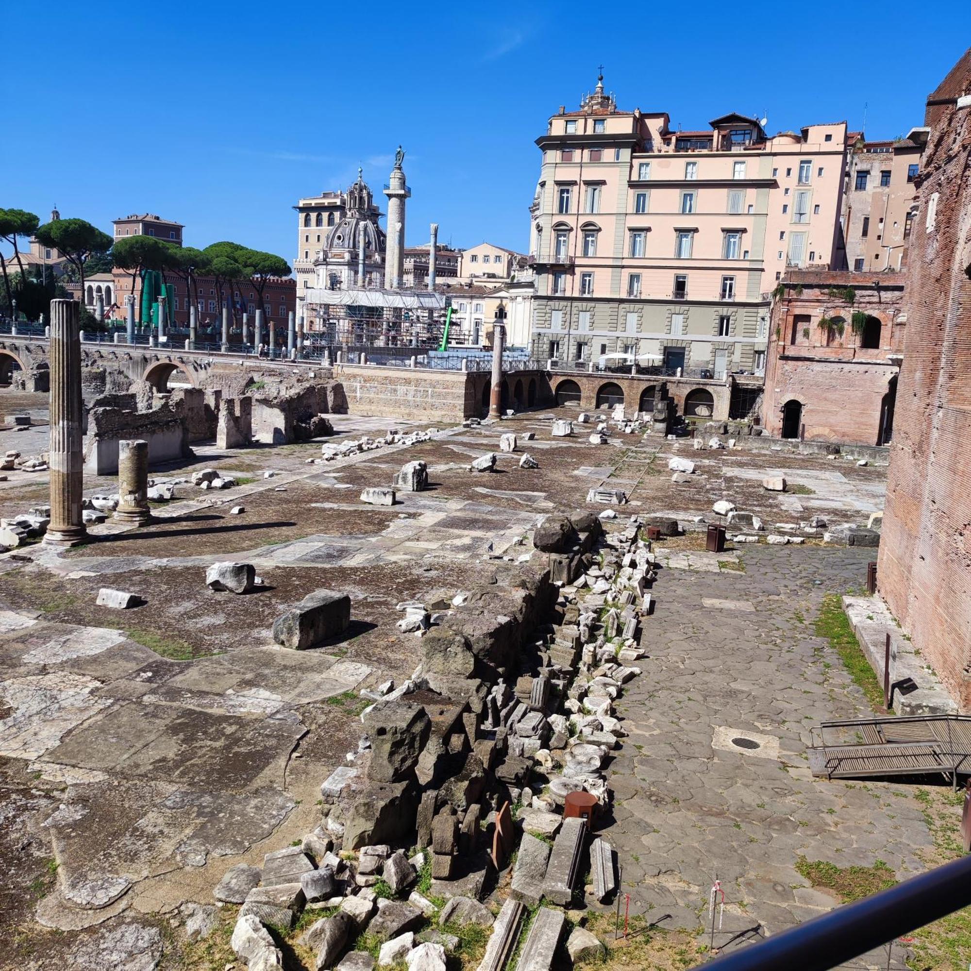 Casa Claudia ~ Rione Monti-colosseo Appartamento *