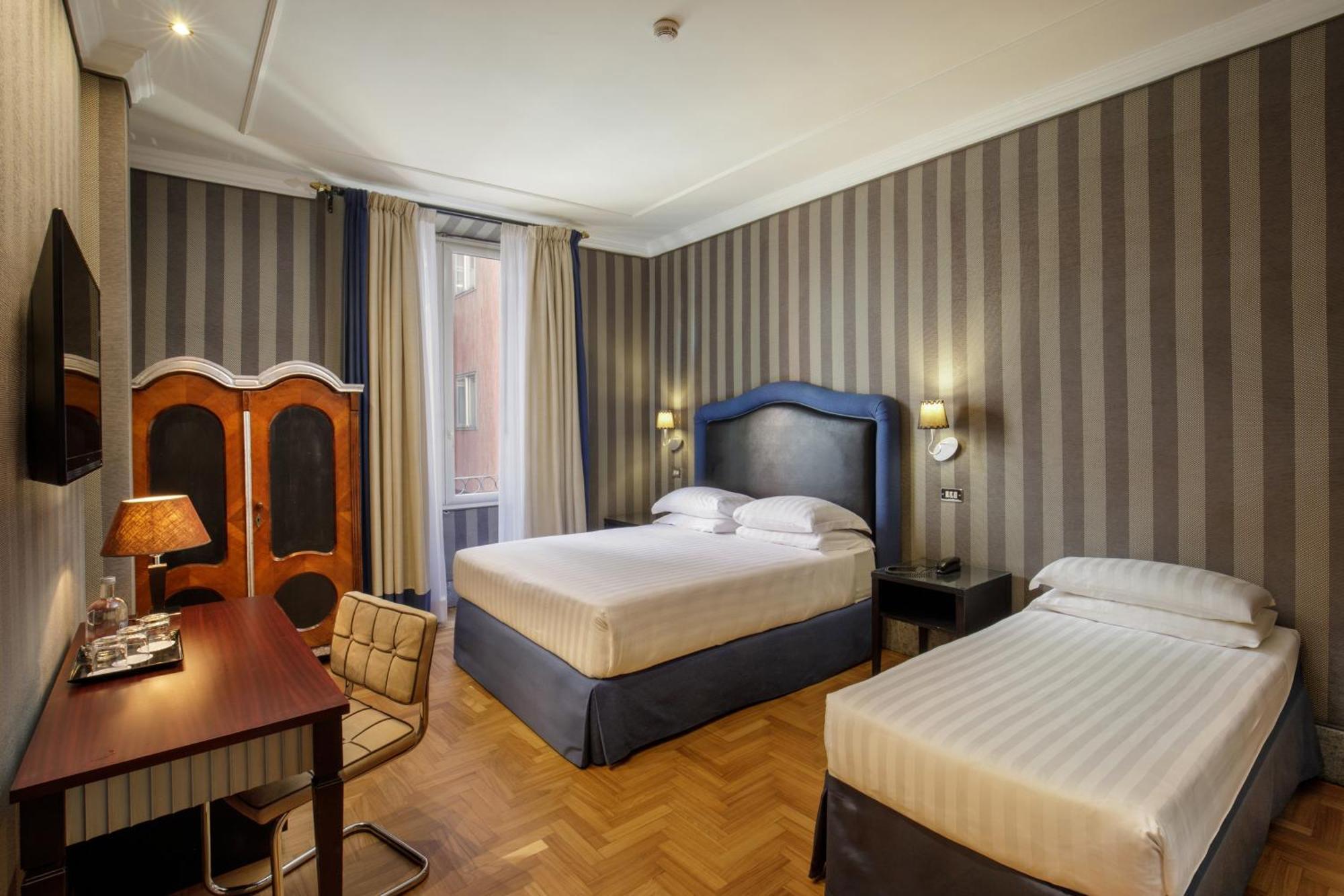 Hotell Royal Court 4*