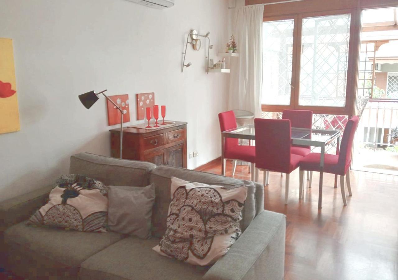 La Casa Bomboniera *