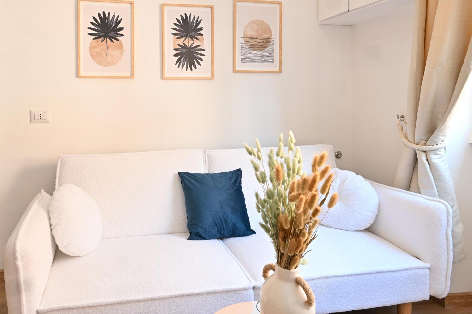 Cozy Steps From Metro Station * Roma