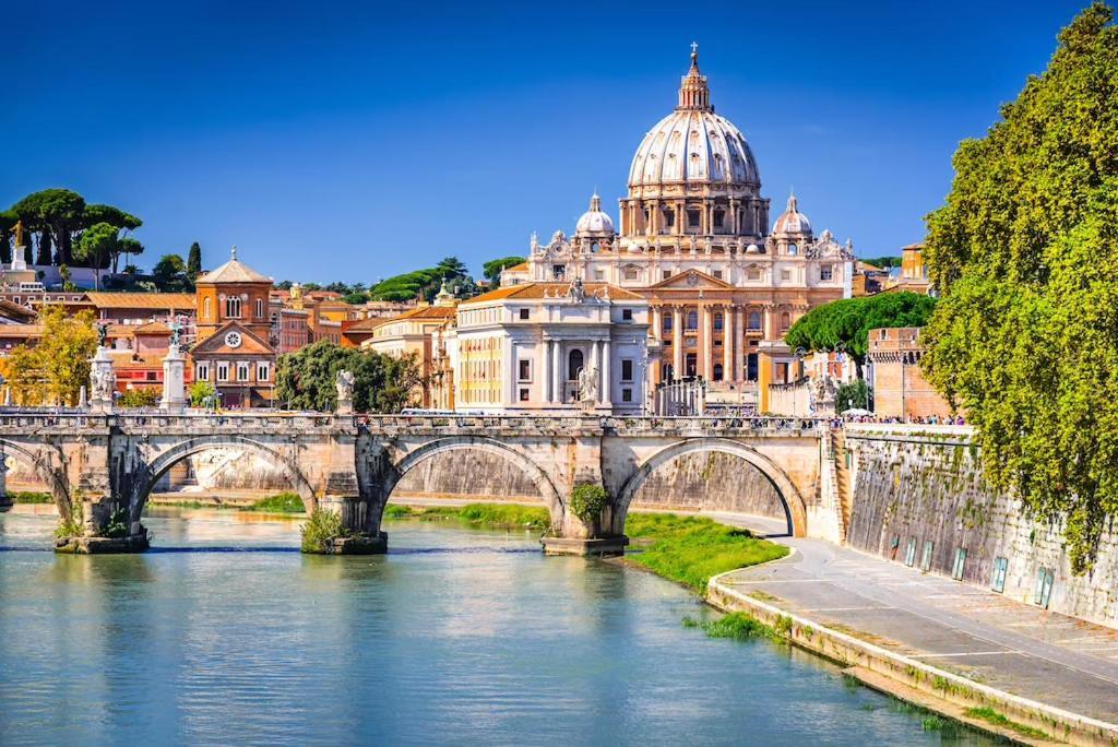 Trastevere House-suite Elegante Nel Centro Storico Roma