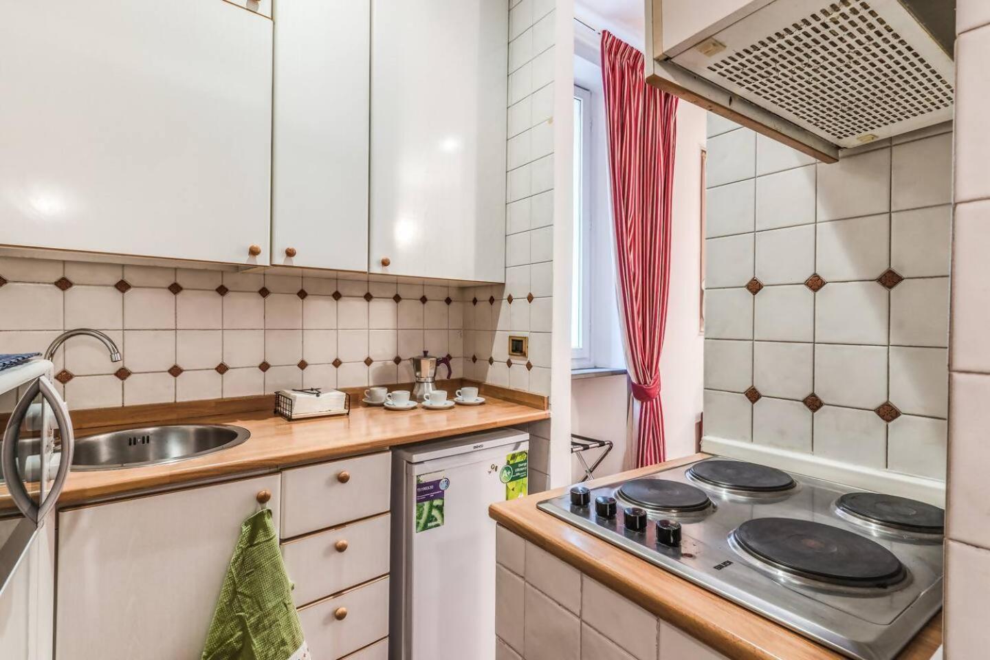 Cozy Flat In Trevi Fountain Appartamento