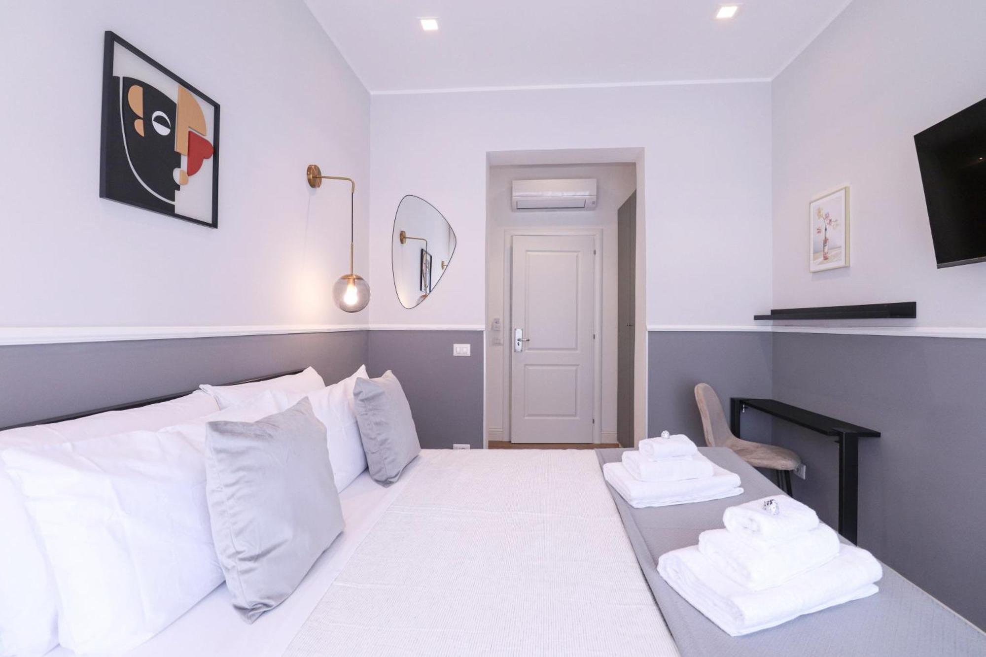 St Peter & Vatican Luxury - In Centre Near Vatican *