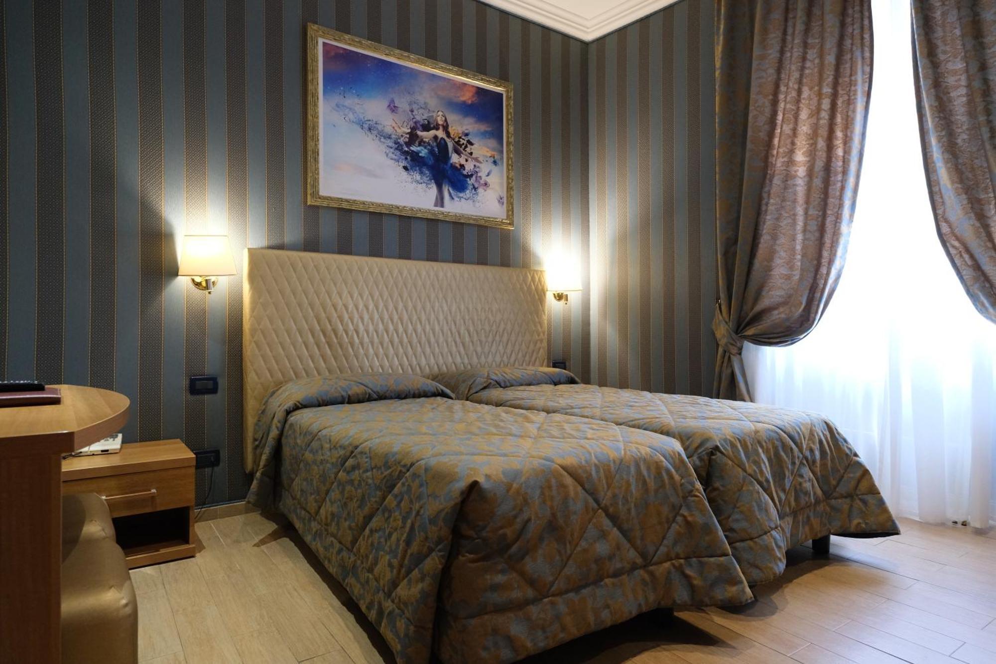 Lirico Hotell