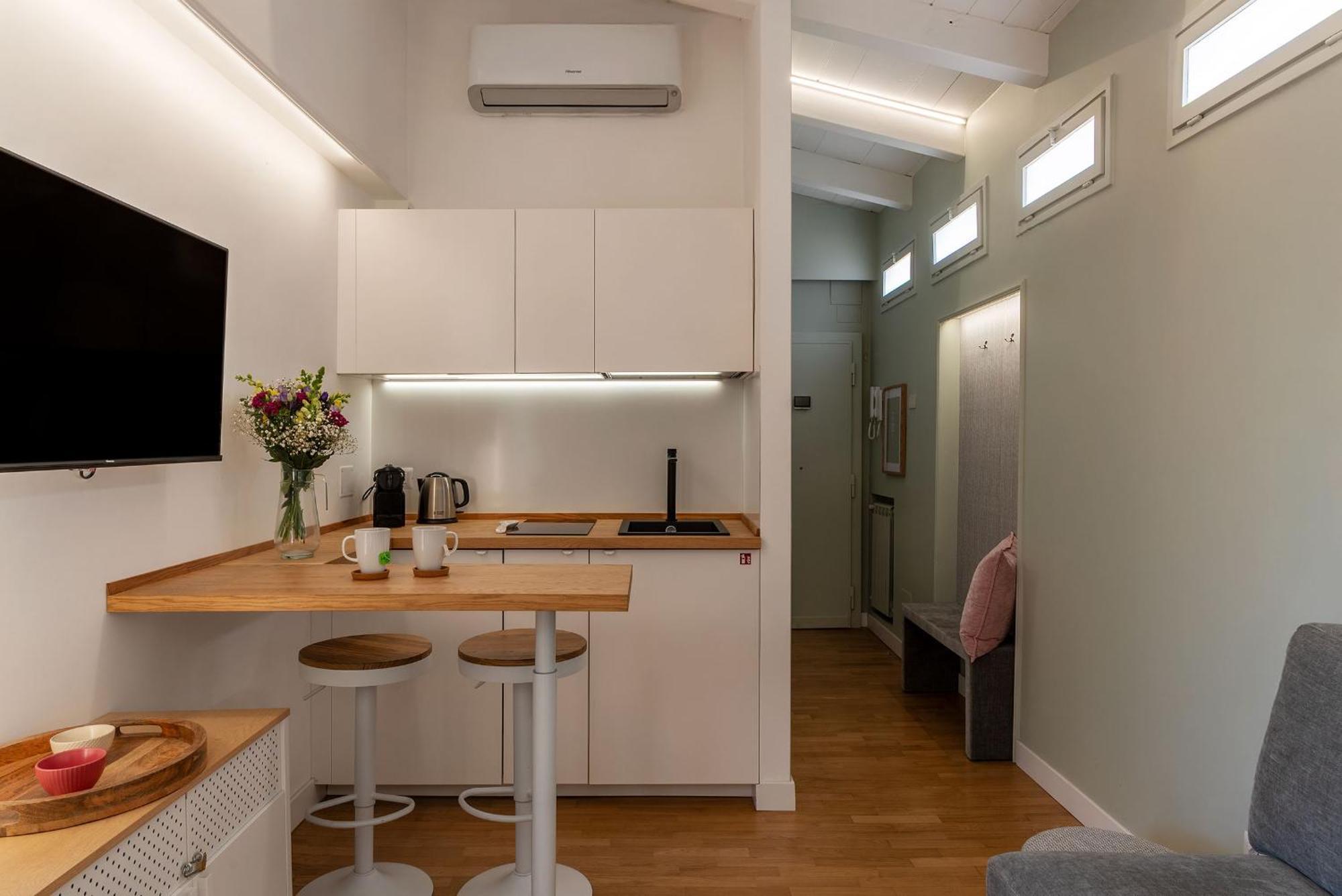 Rasella 21 - Fromhometorome Roma