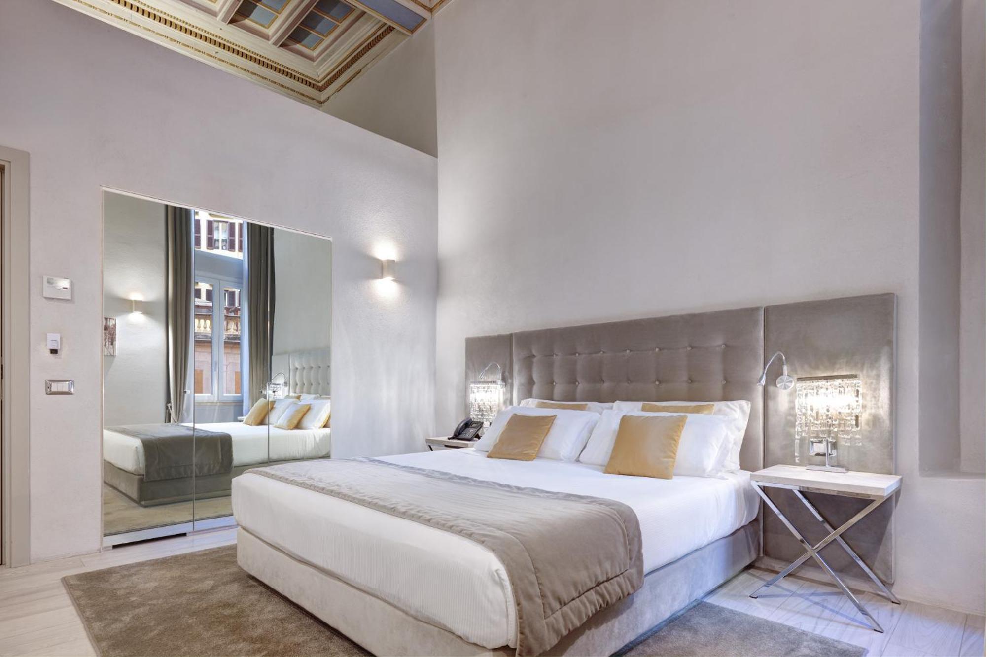 Terrace Pantheon Relais Roma