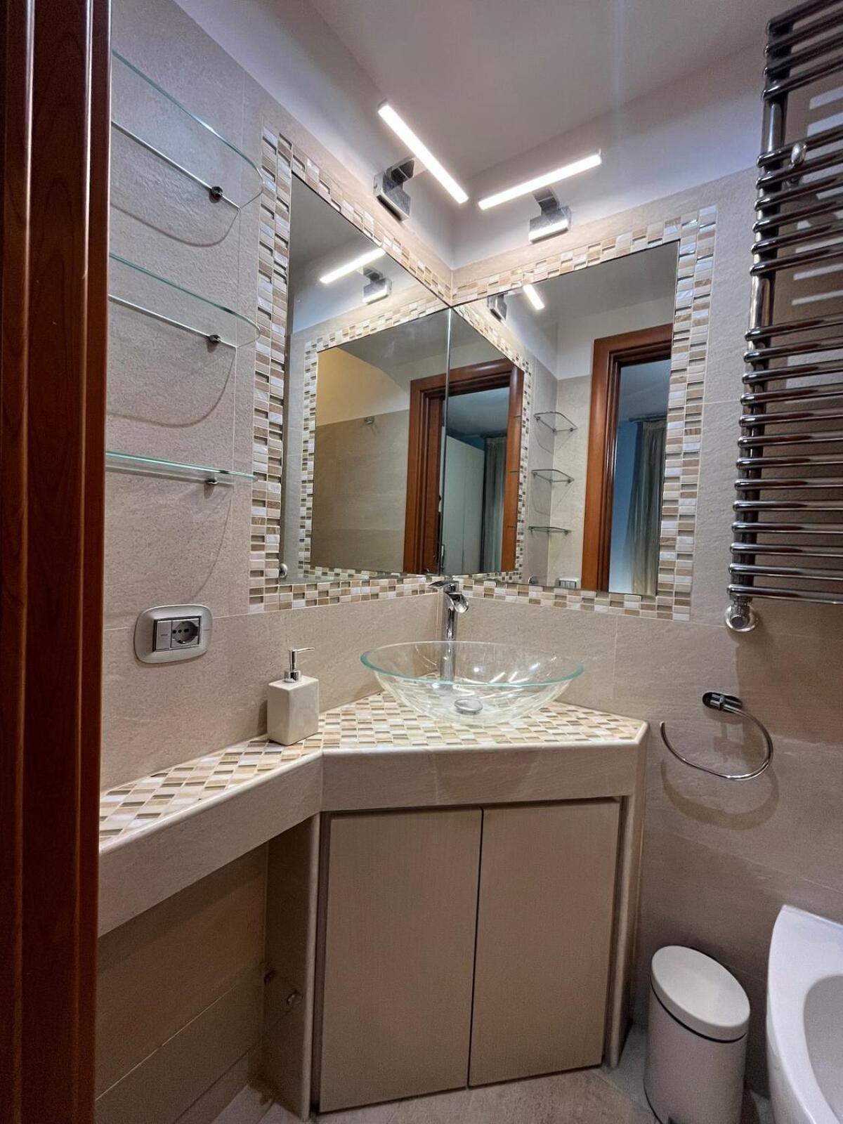 Charm & Relax Jacuzzi Roma-gemelli * Roma