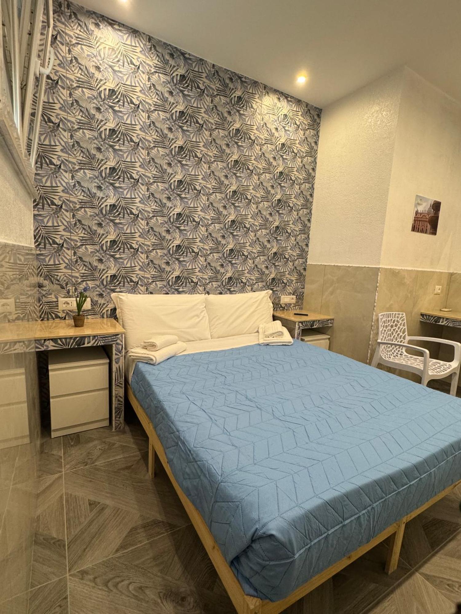 Bed & Breakfast Luxor Eco Casa E Per Vacanze In Centro Piazza Bologna, Colosseo, Piazza Di Spagna, Vaticano, San Pietro, Sapienza, Fontana Di Trevi, Piazza Navona, Trastevere, Tiburtina, Termini, Aeroporto Roma