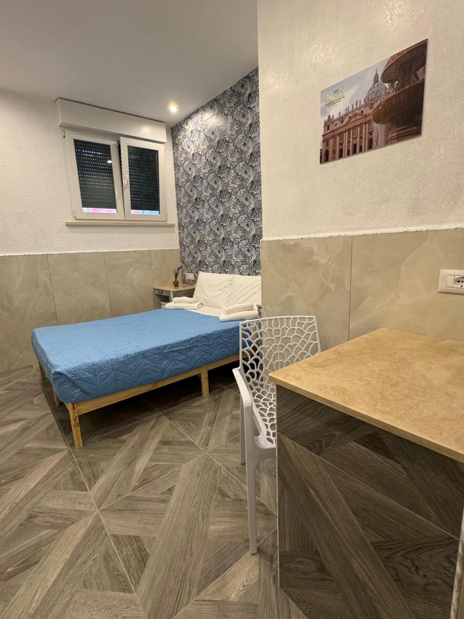 Bed & Breakfast Luxor Eco Casa E Per Vacanze In Centro Piazza Bologna, Colosseo, Piazza Di Spagna, Vaticano, San Pietro, Sapienza, Fontana Di Trevi, Piazza Navona, Trastevere, Tiburtina, Termini, Aeroporto