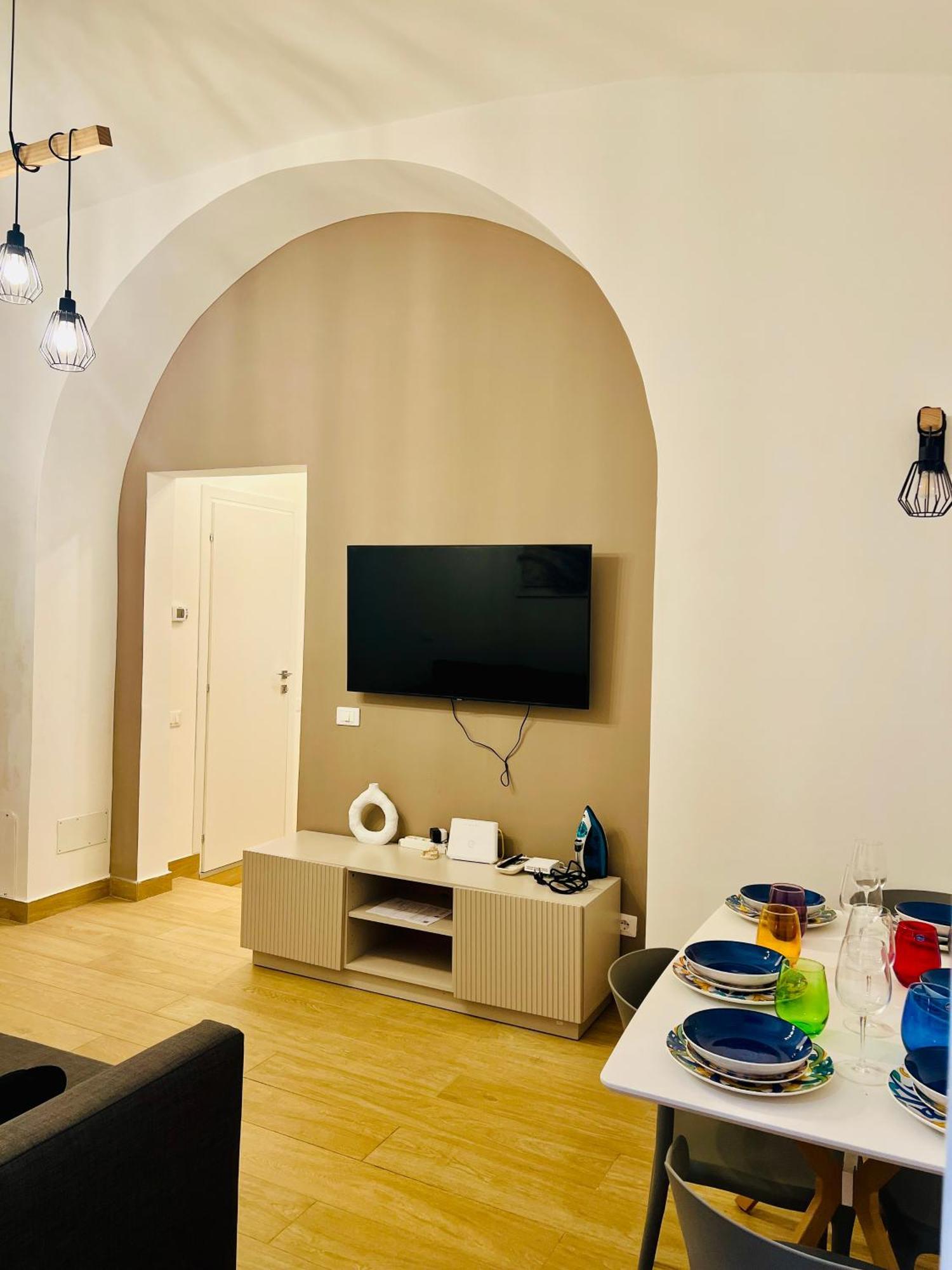 Appartamento Luminosa House Station