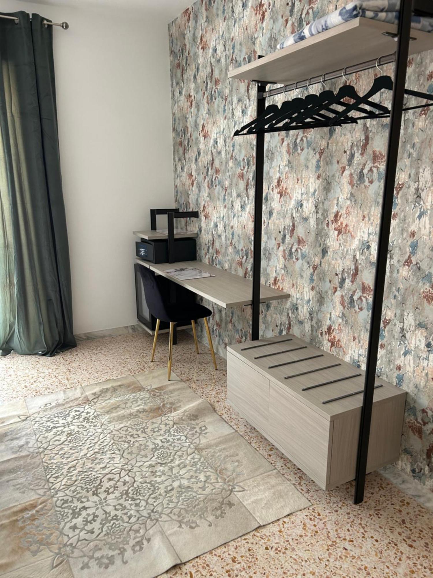 Tiberdom Guest house *