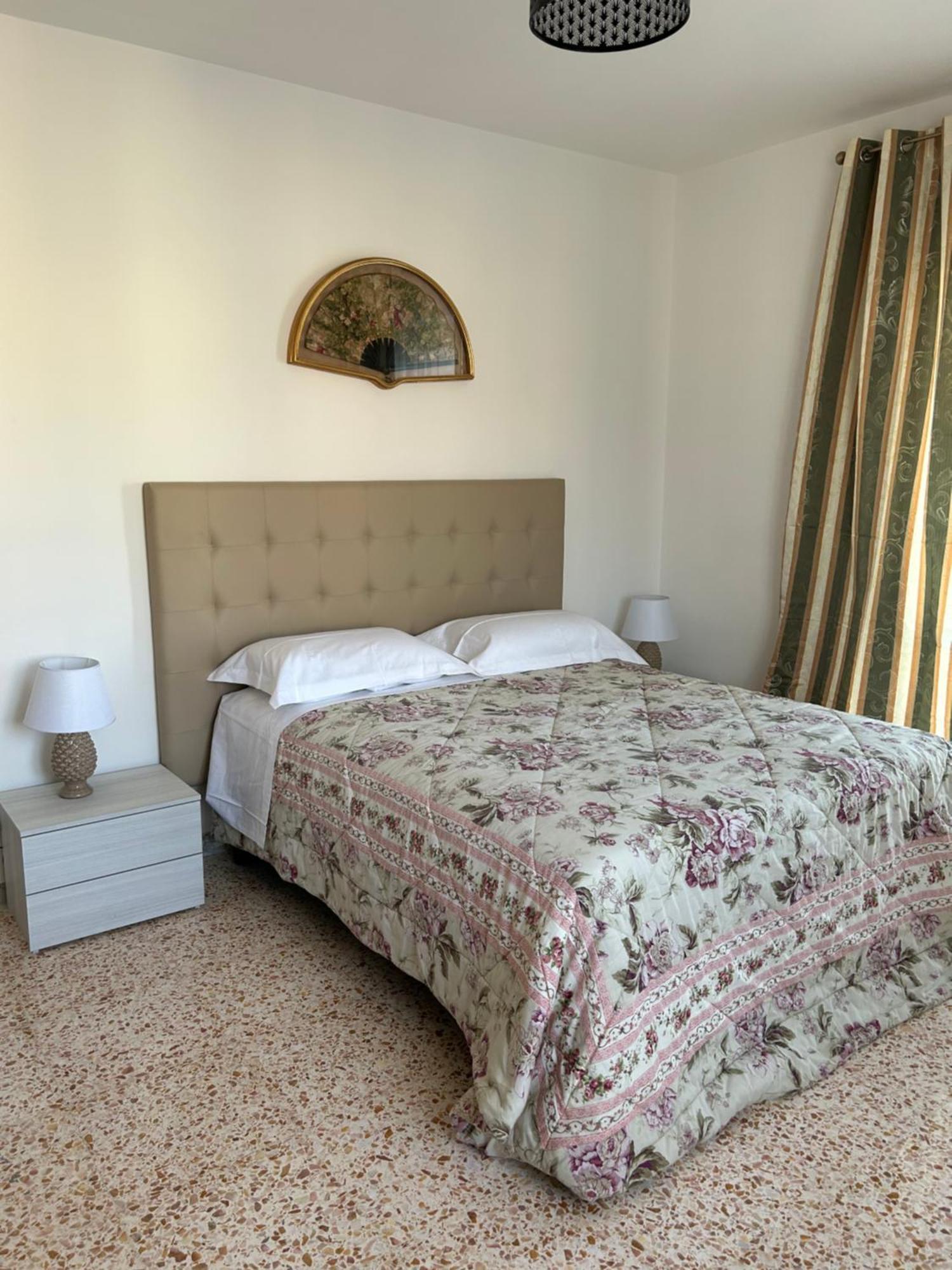 Tiberdom Guest house *