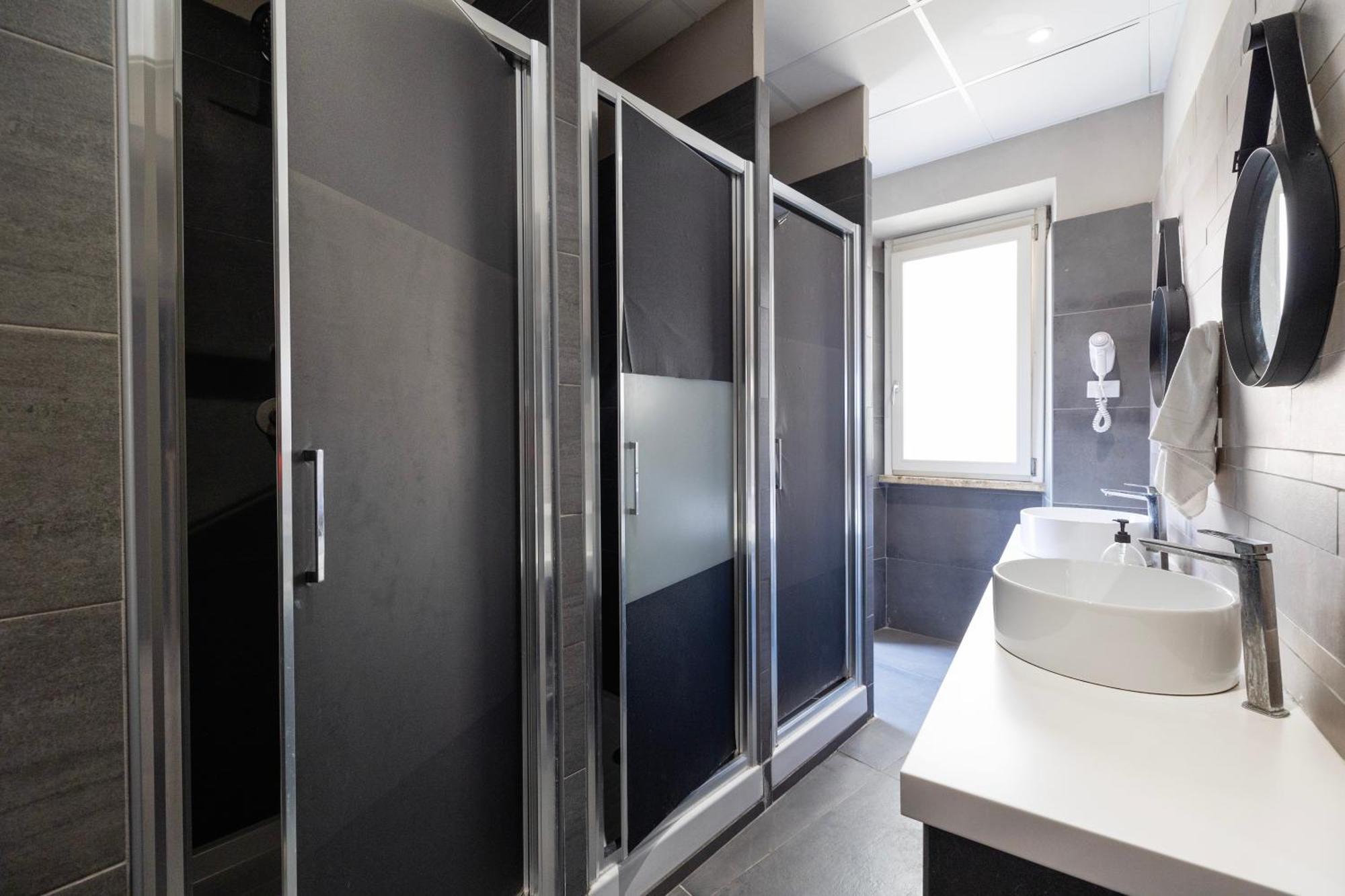 Borgo Ripa Urban Travel Albergue *
