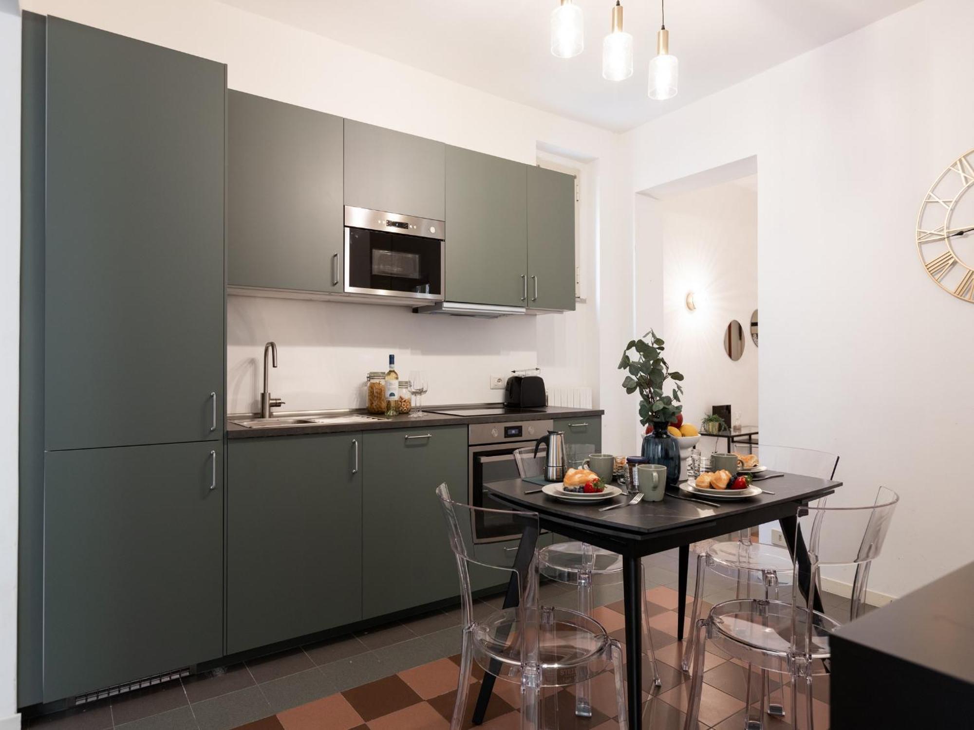 The Rent - Large A Few Steps From The Trevi Fountain Apartamento Roma