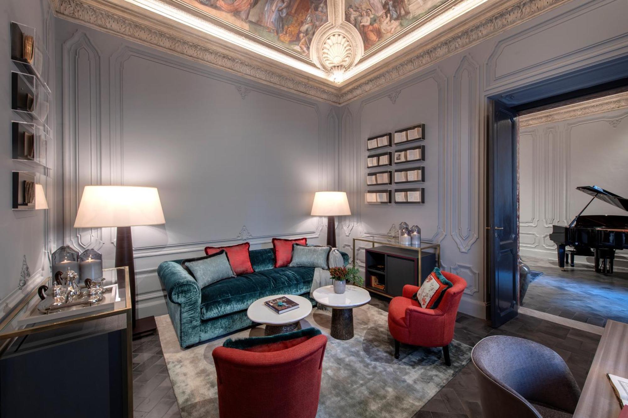 Hotel Eitch Borromini Palazzo Pamphilj Rome