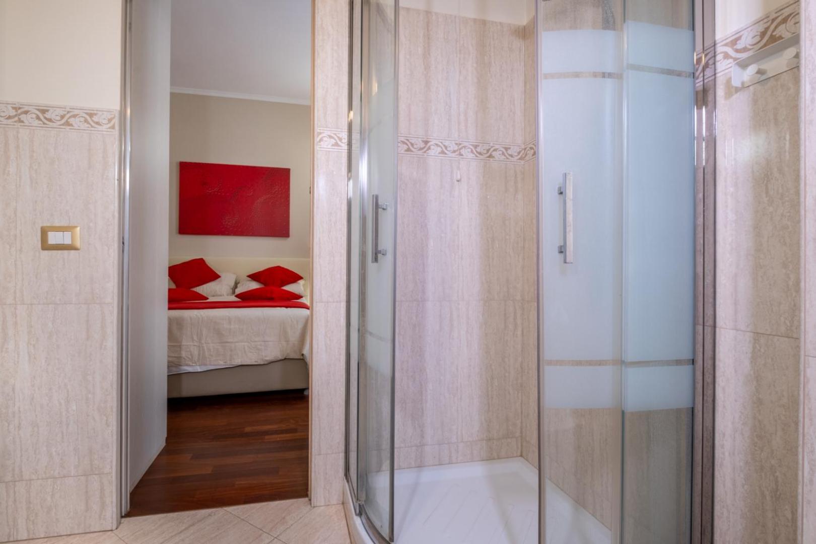 Trevi Fountain Big Apartment Apartamento