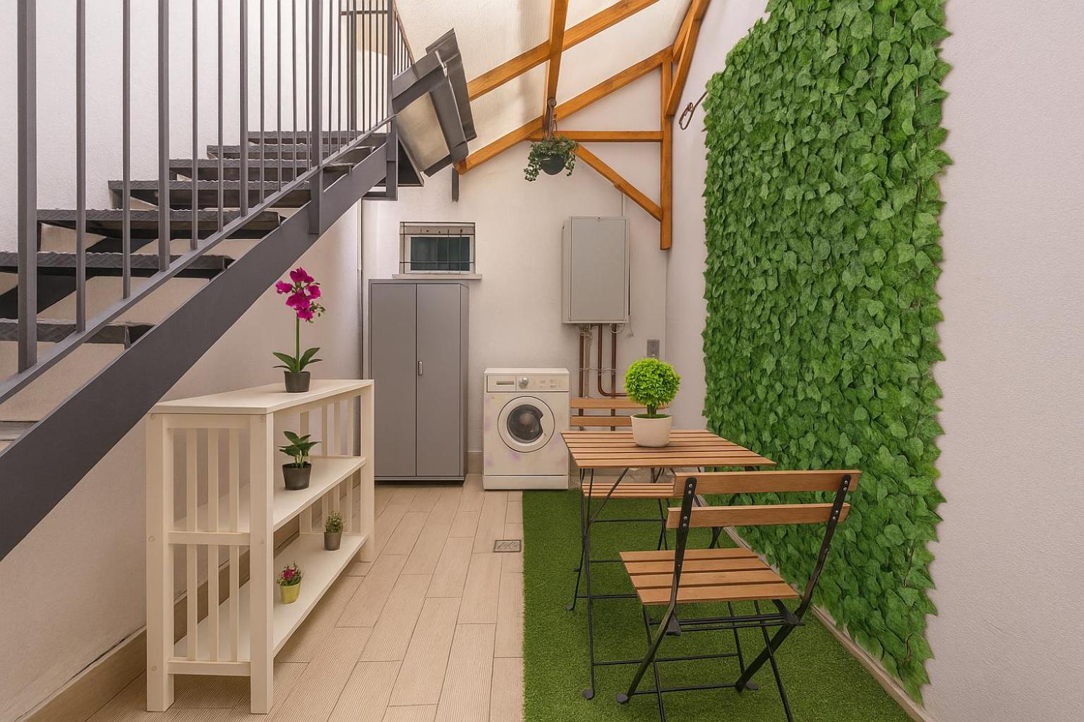Apartment Bilocale Indipendente Con Terrazzo Esclusivo A Due Passi Dalla Metro Di Roma