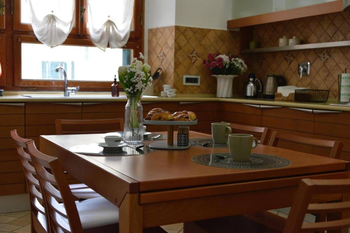 Casa Iulia - Raffinata Dimora Nel Cuore Di Apartment