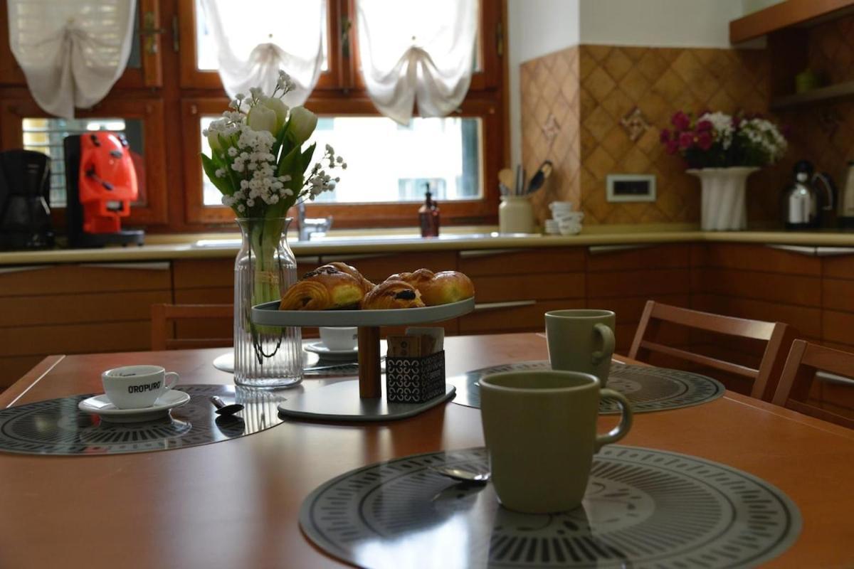 Casa Iulia - Raffinata Dimora Nel Cuore Di Apartment *
