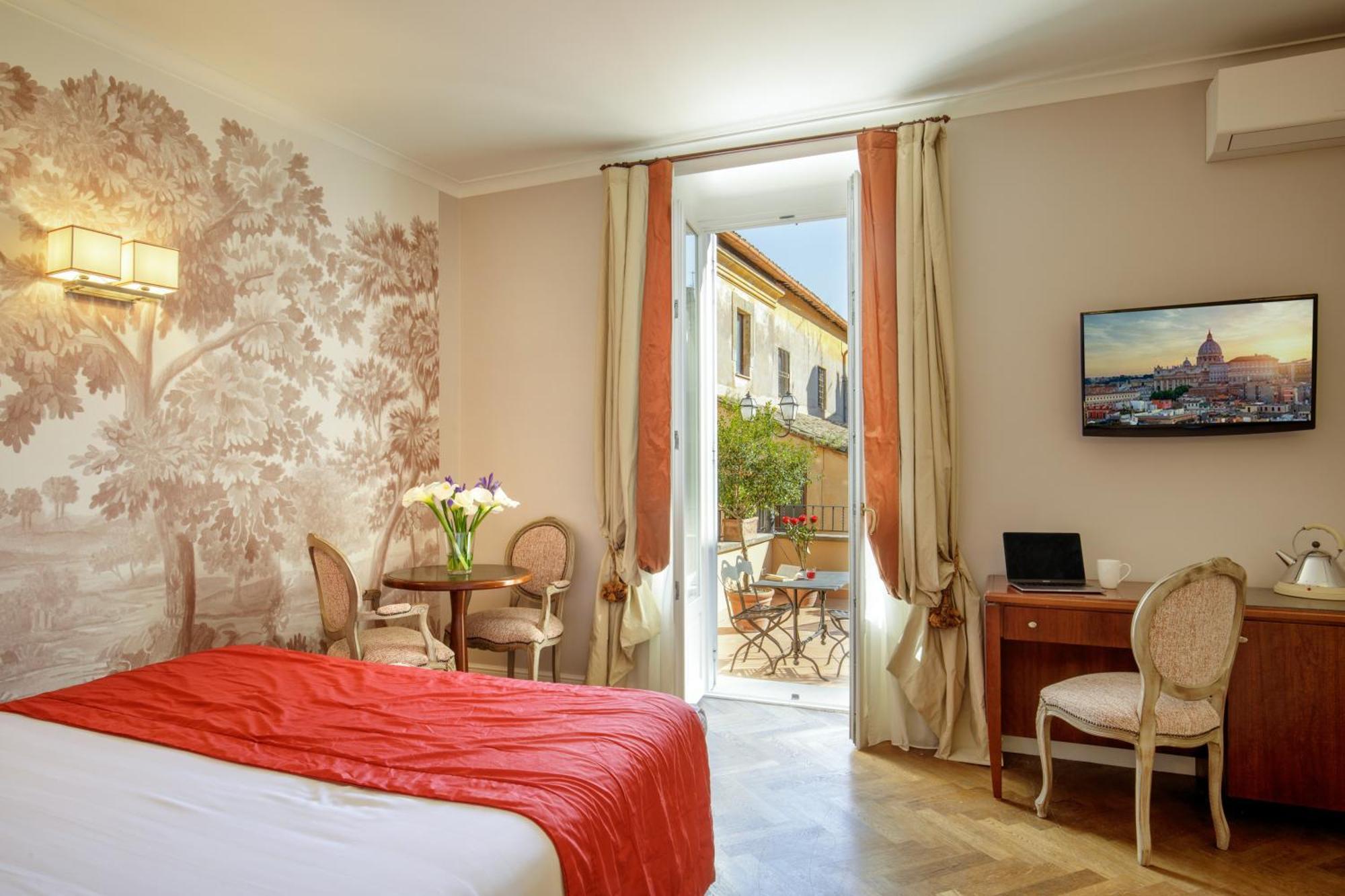 Vivaldi Luxury Hotel 3*