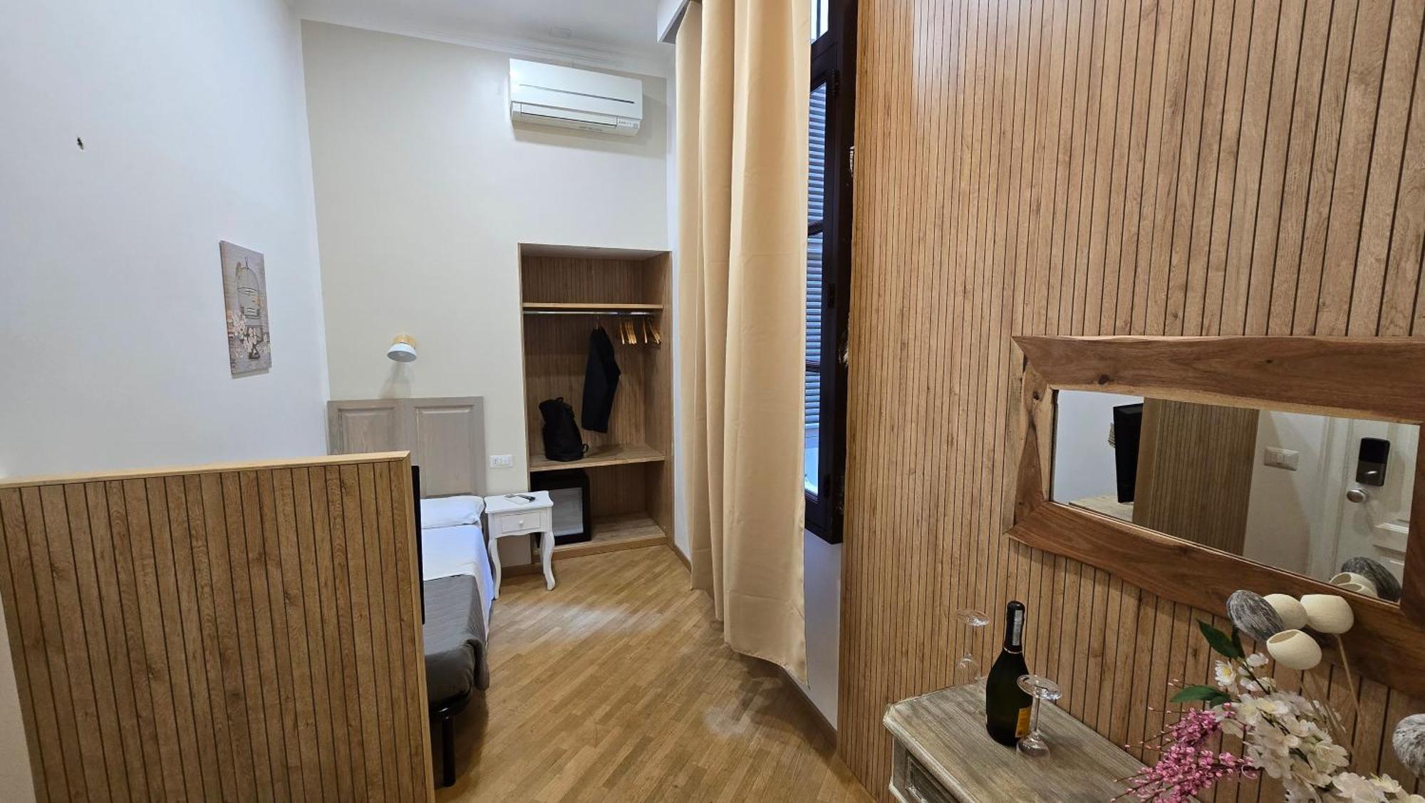 Frühstückspension Spagna Ave 3*