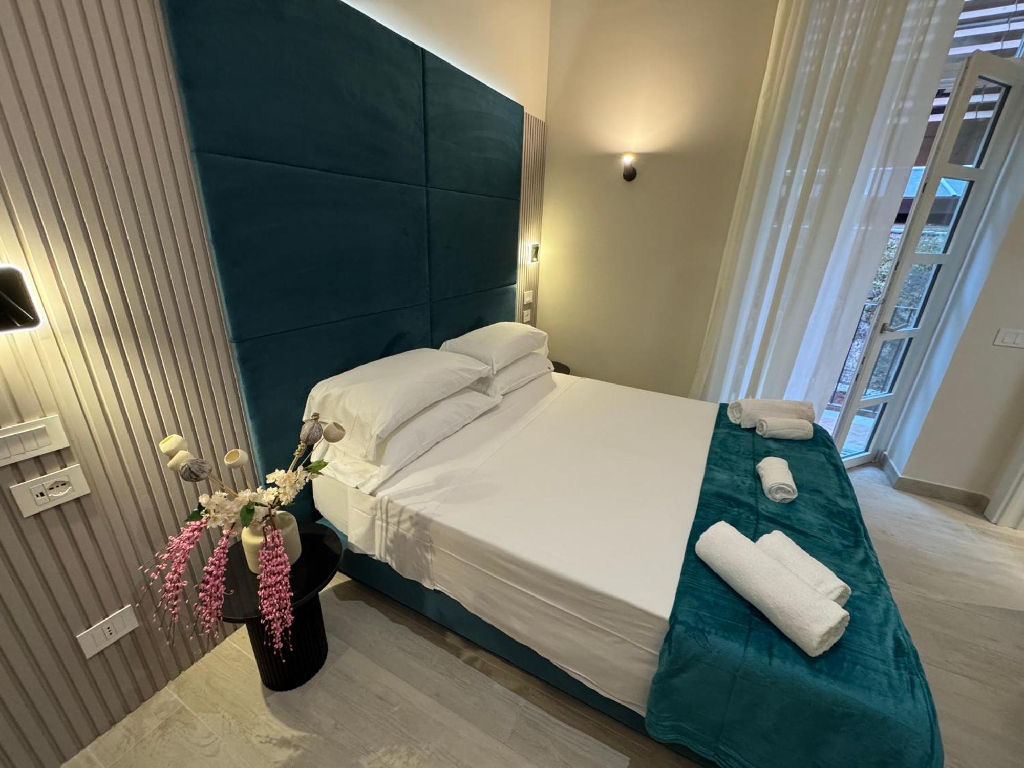 Frühstückspension Spagna Ave 3*