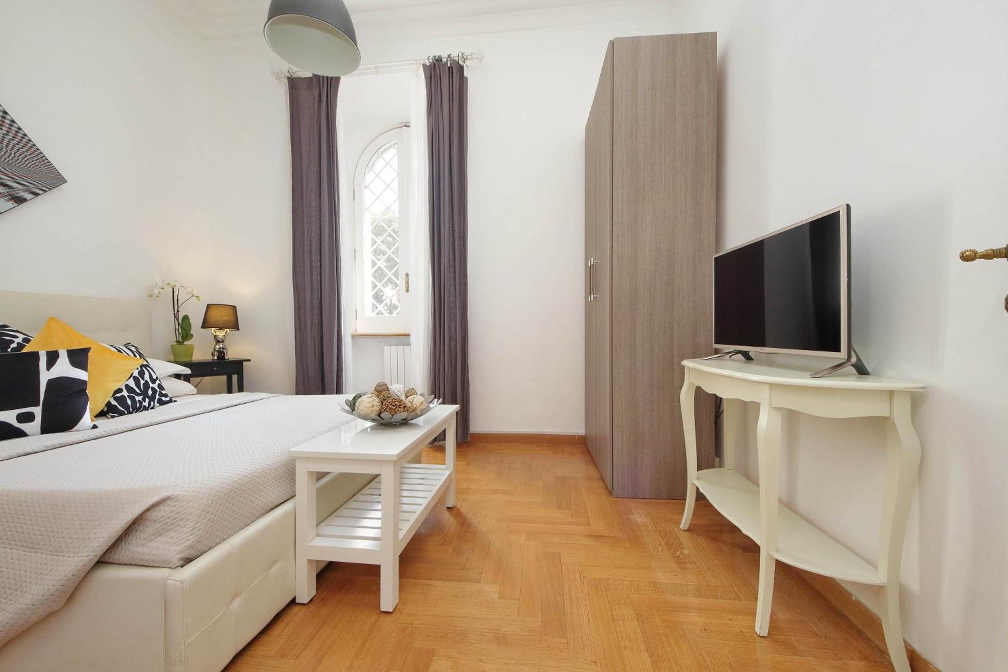Luxury For 10 Vaticano S'peter Basilica Aircond Netflix - Sky Wifi