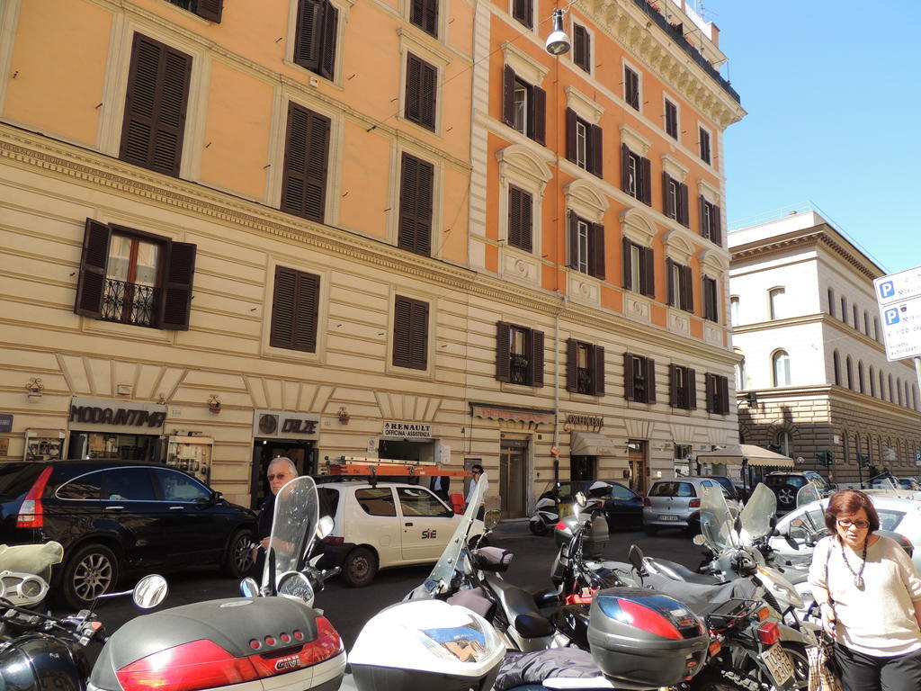Alojamento de Acomodação e Pequeno-almoço Morelli Roma