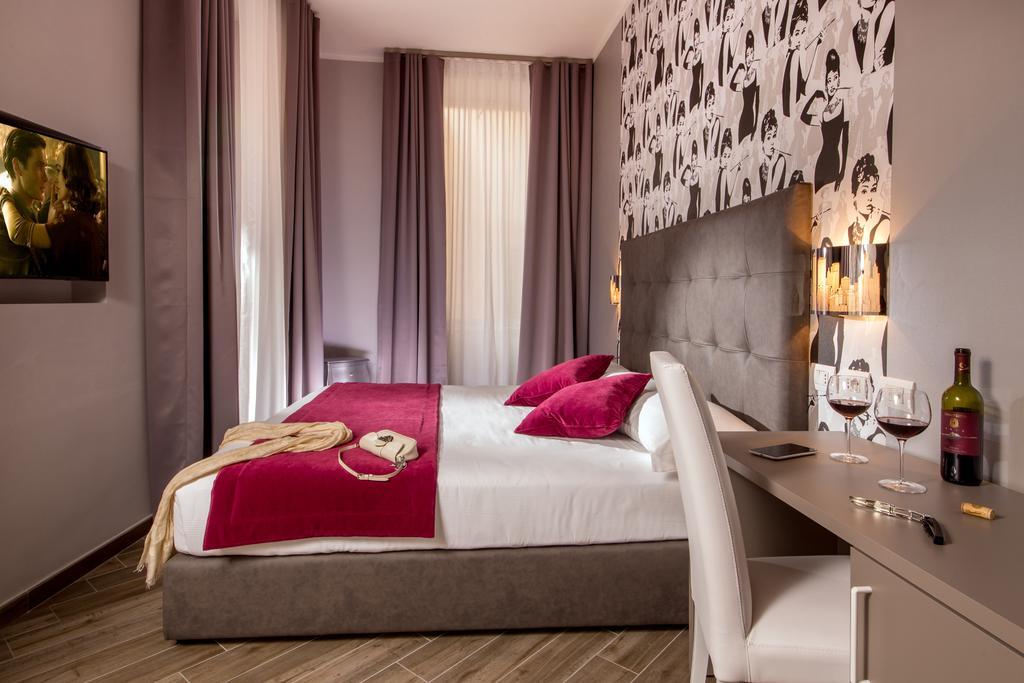 Gjestgiverier Frattina 3*