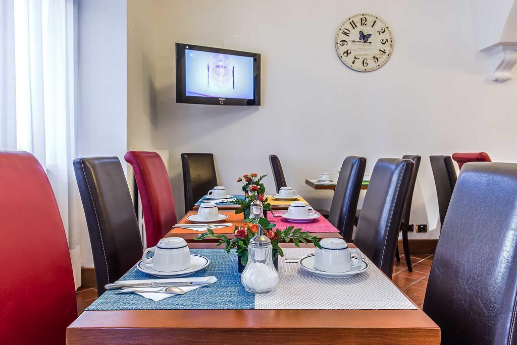 Caracciolo Hotell