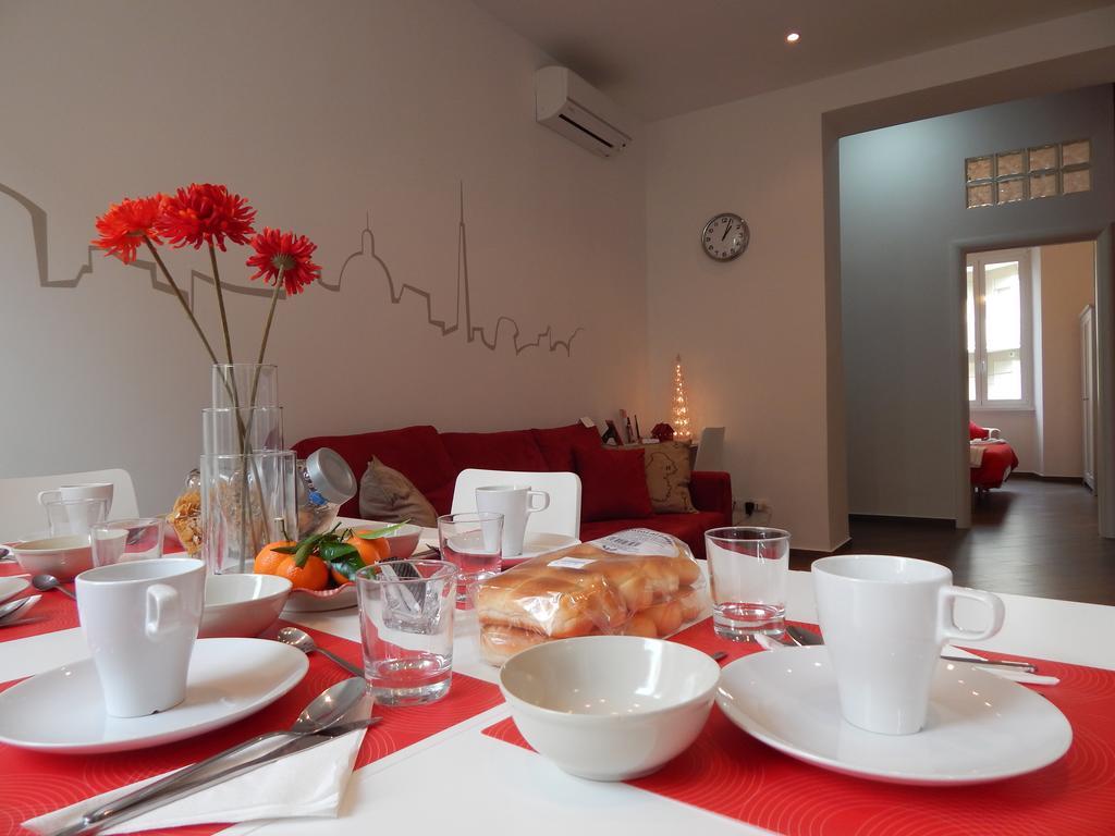 Red Flat In Leilighet *