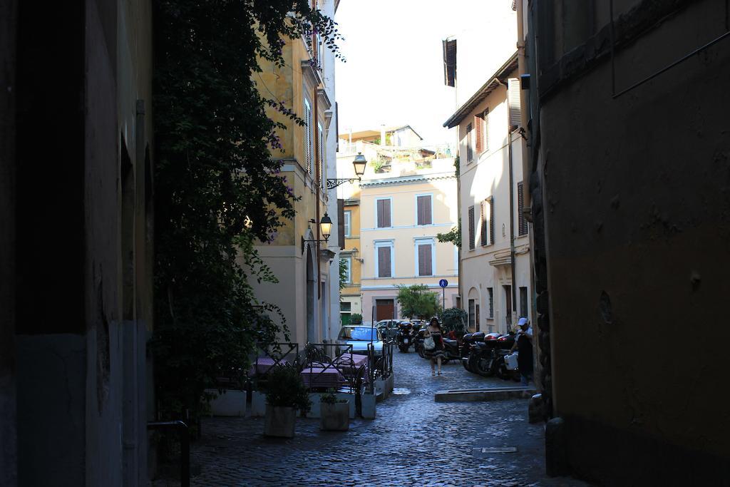 Bed & Breakfast Ventisei Scalini A Trastevere