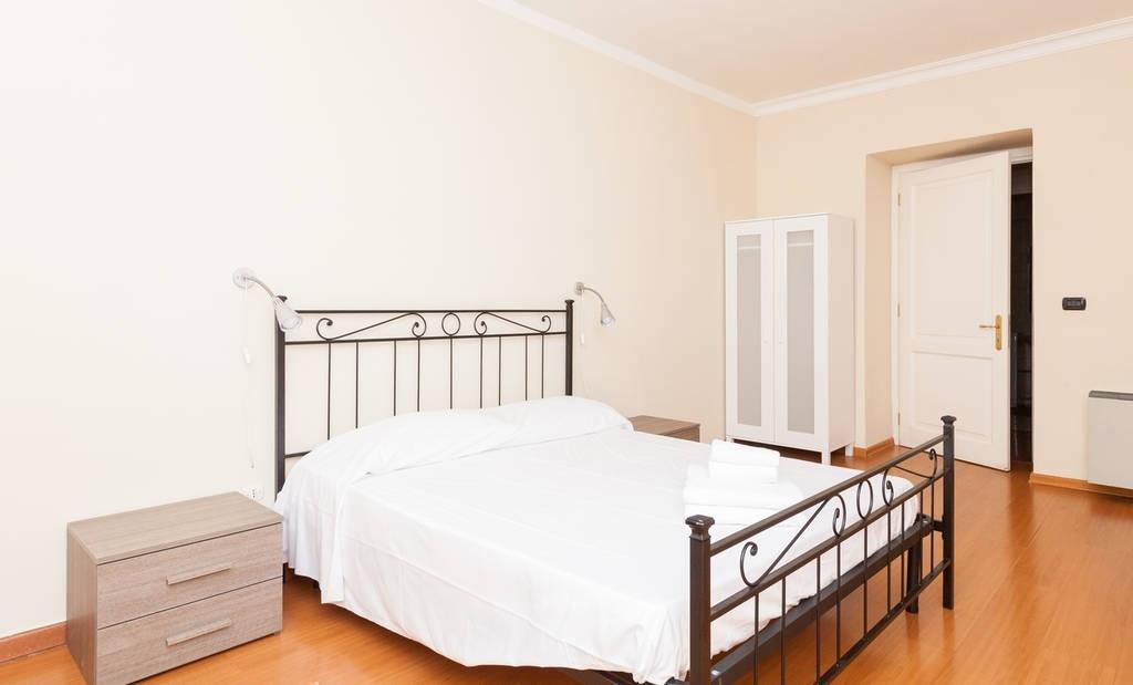 Cavour 278
