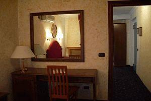 Flaminius Hotel 3*