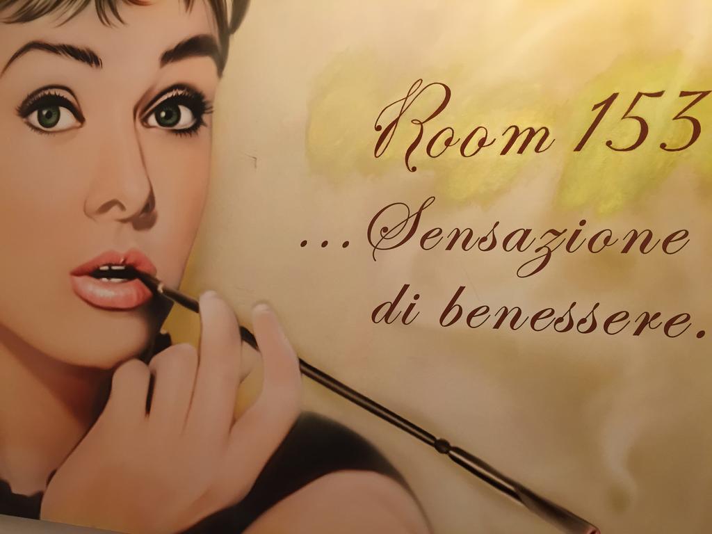 153 * Roma