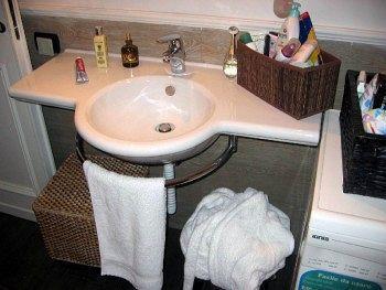 103 Bed & Breakfast *