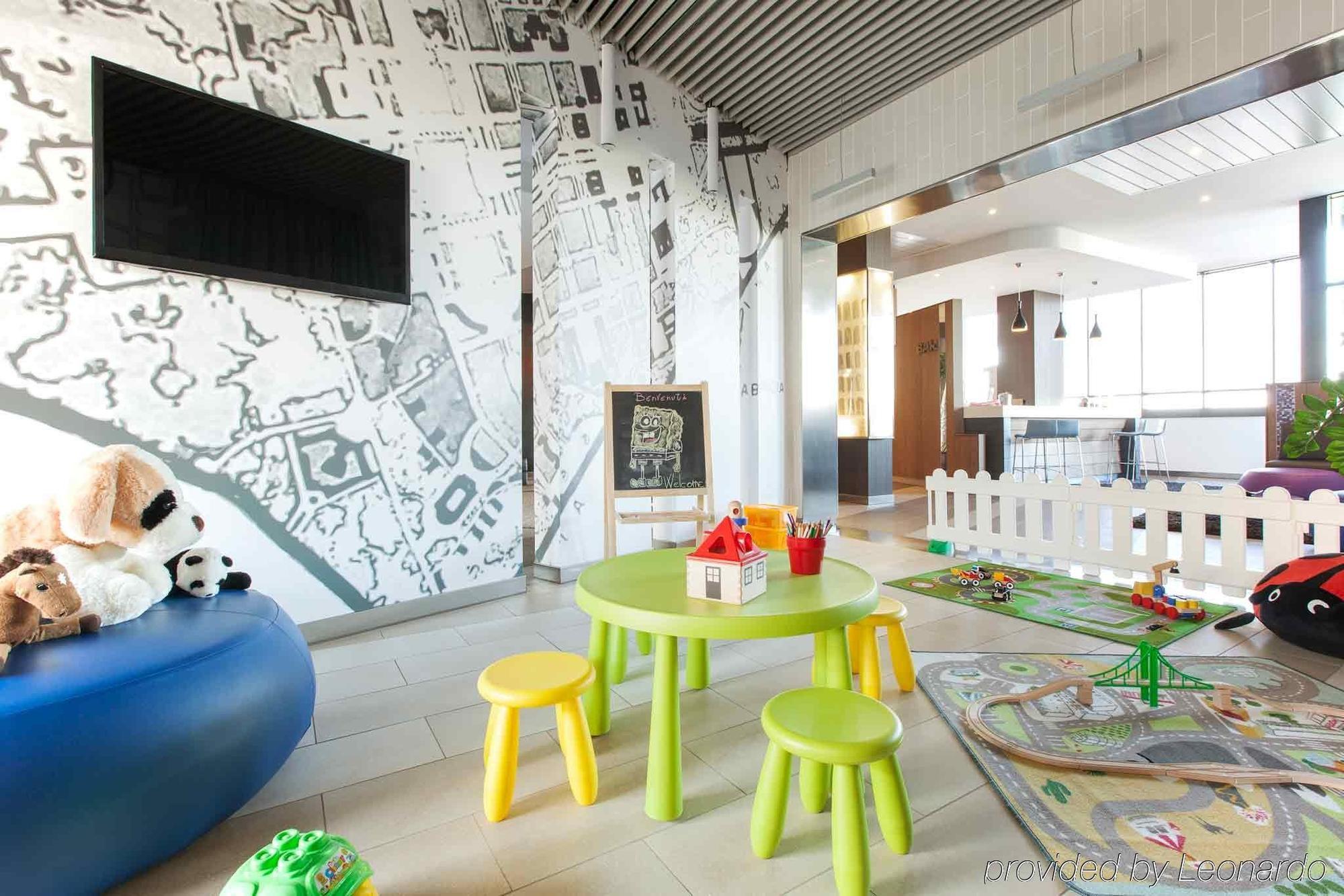 Ibis Styles Eur 4*