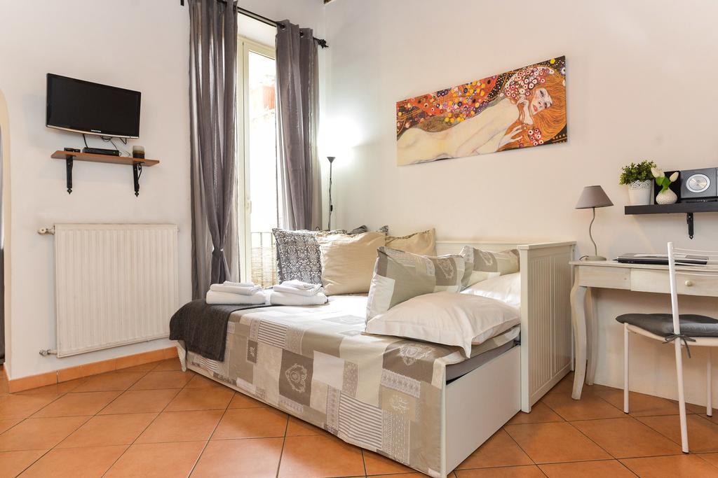 Apartment Malva Rom