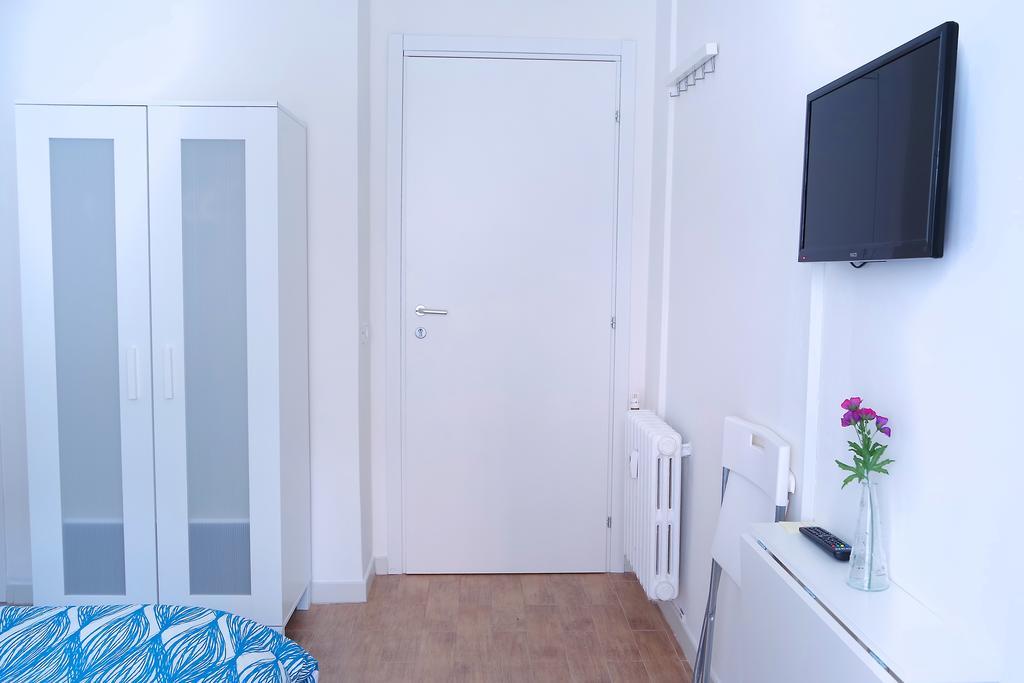 Bed and breakfast Cm Piramide Roma