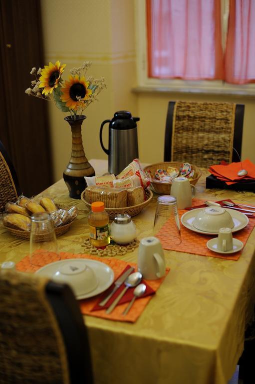 Alojamento de Acomodação e Pequeno-almoço La Casa Romana 4*