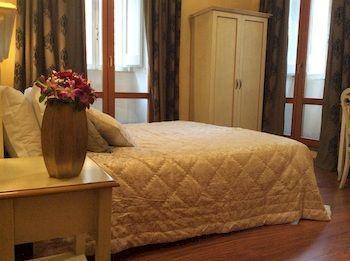 Navona Tower Relais Guest house Rome