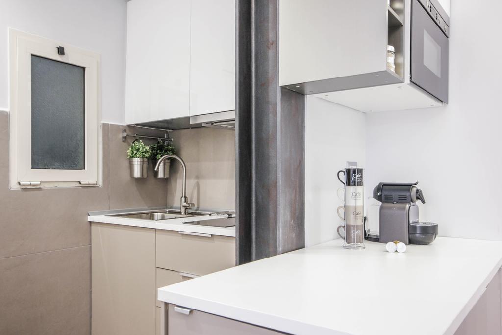 Living Rhome - Condotti * Roma
