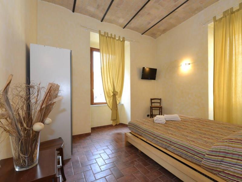 Residenza Anastasia Colosseo Hotel 3*