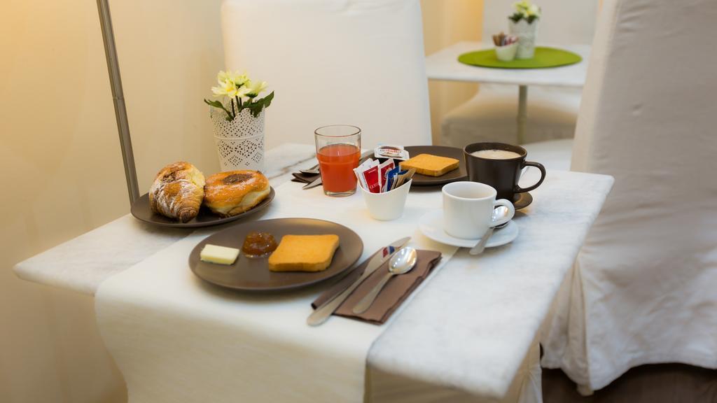 Caesar Place Bed & Breakfast Roma