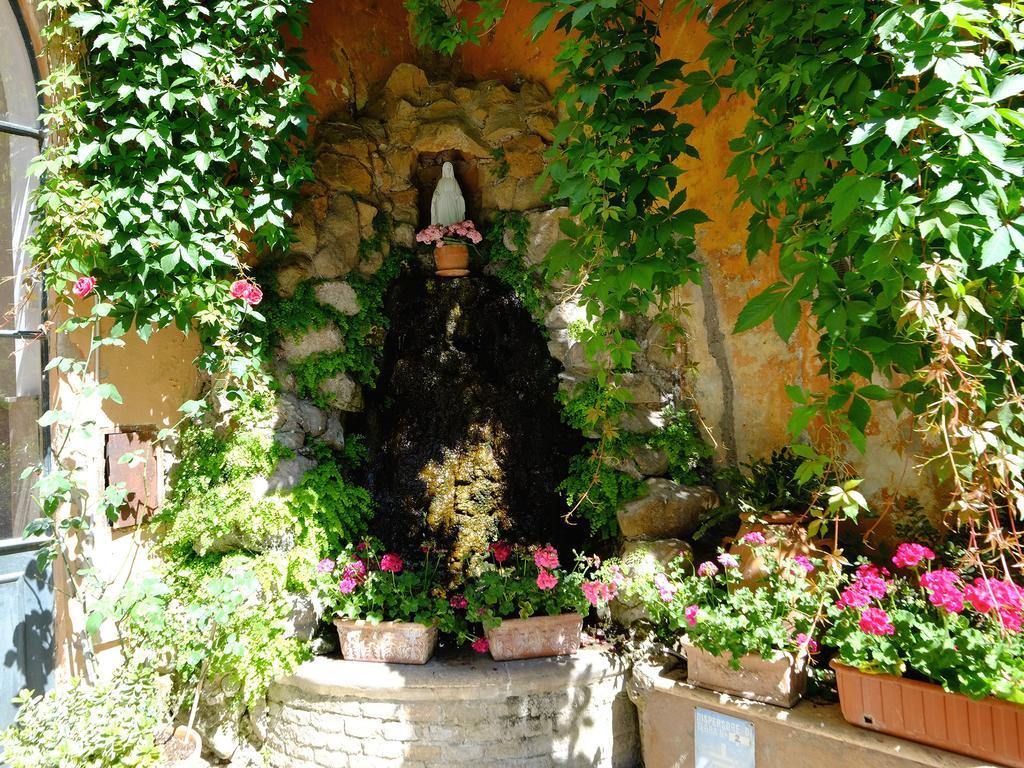 Affittacamere Casa Di Santa Francesca Romana A Ponte Rotto 2*