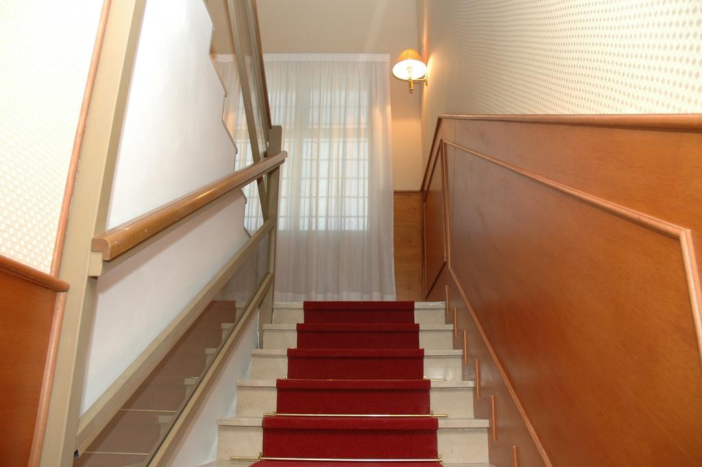 Hotell Shasa 3*