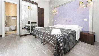 Tiburtina House Roma