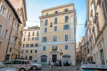 Bed and breakfast Domus Trevi